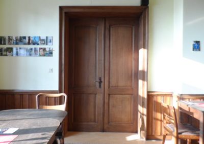 Zimmertür aus Holz